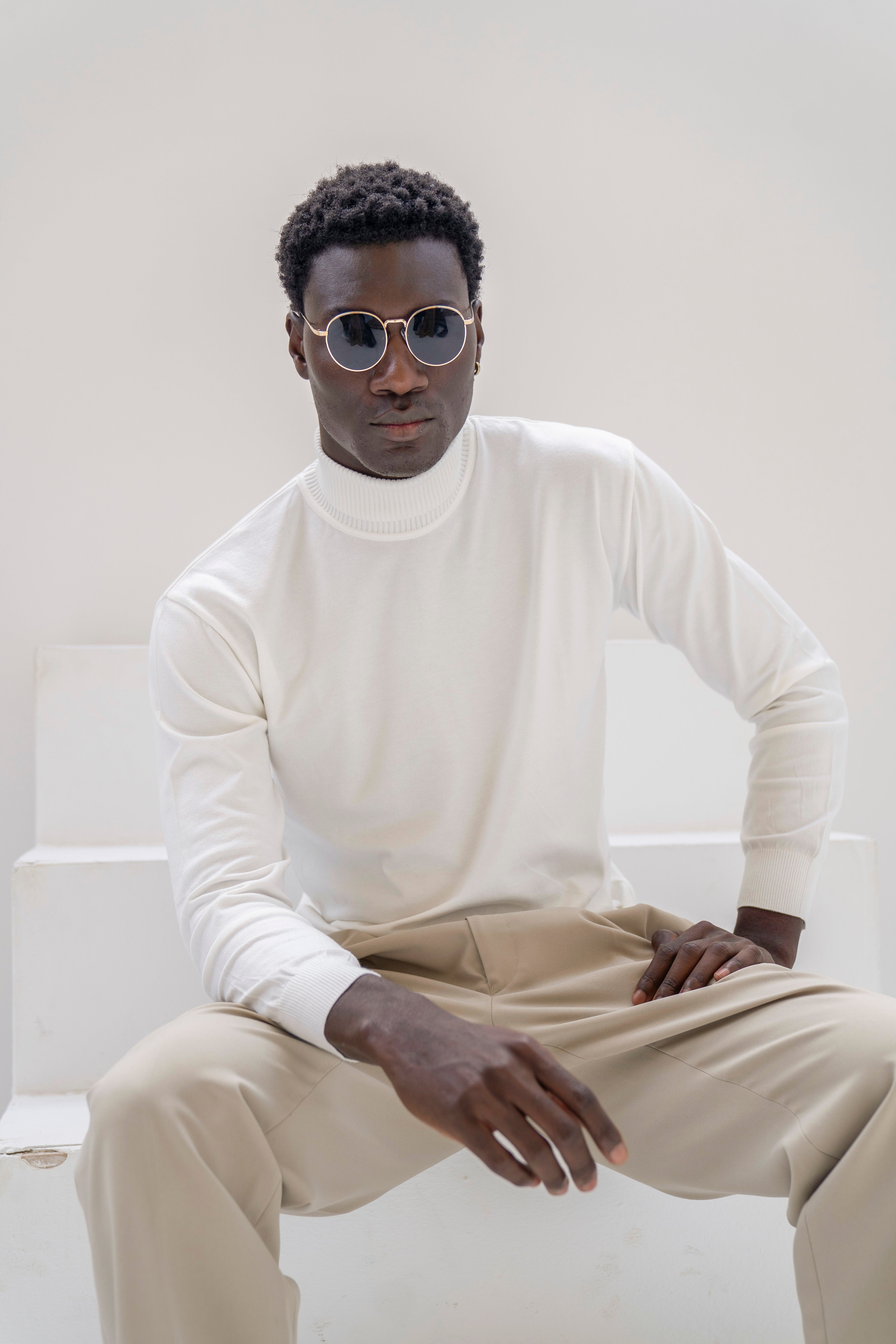 JST Men’s Essential Turtleneck - Off-White
