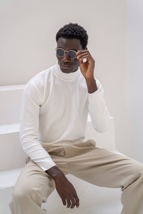 JST Men’s Essential Turtleneck - Off-White