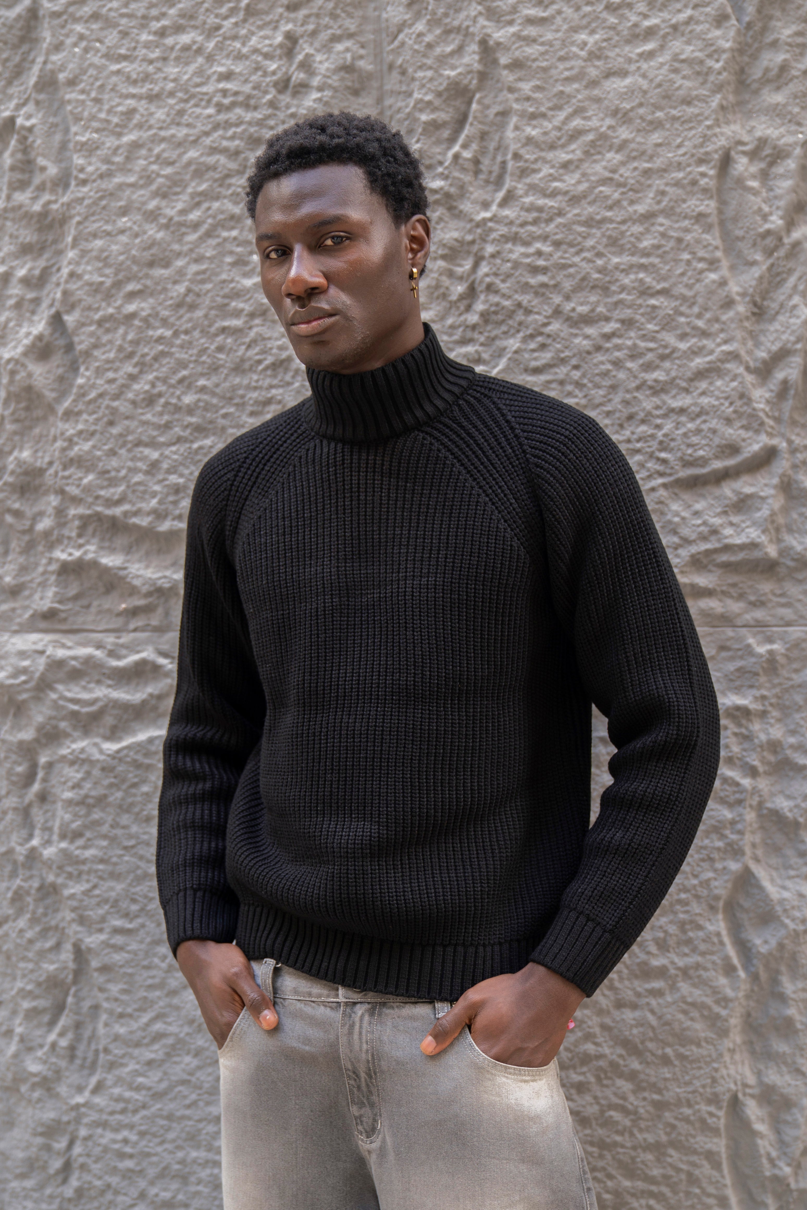 JST Classic Knit Pullover - Black