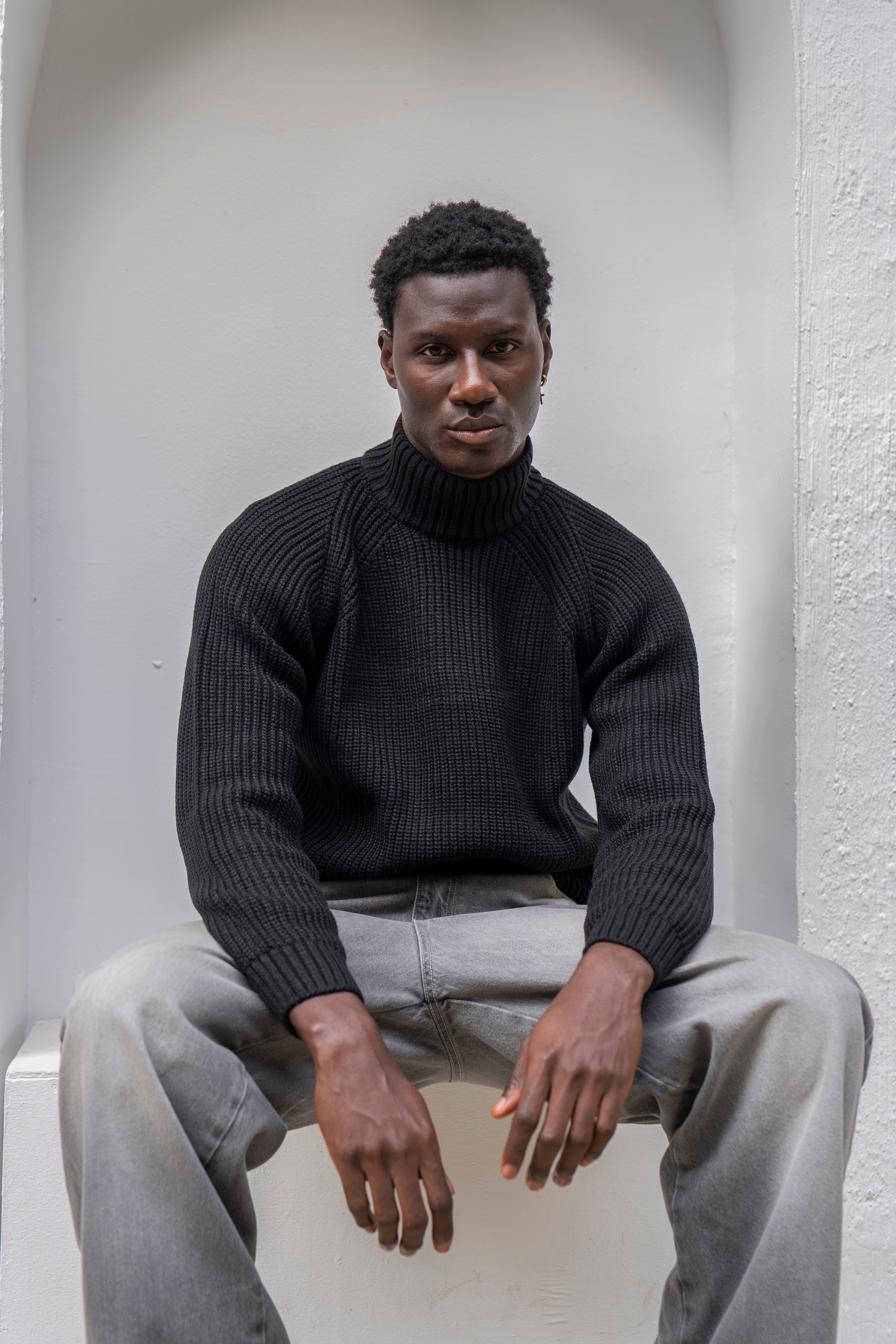 JST Classic Knit Pullover - Black