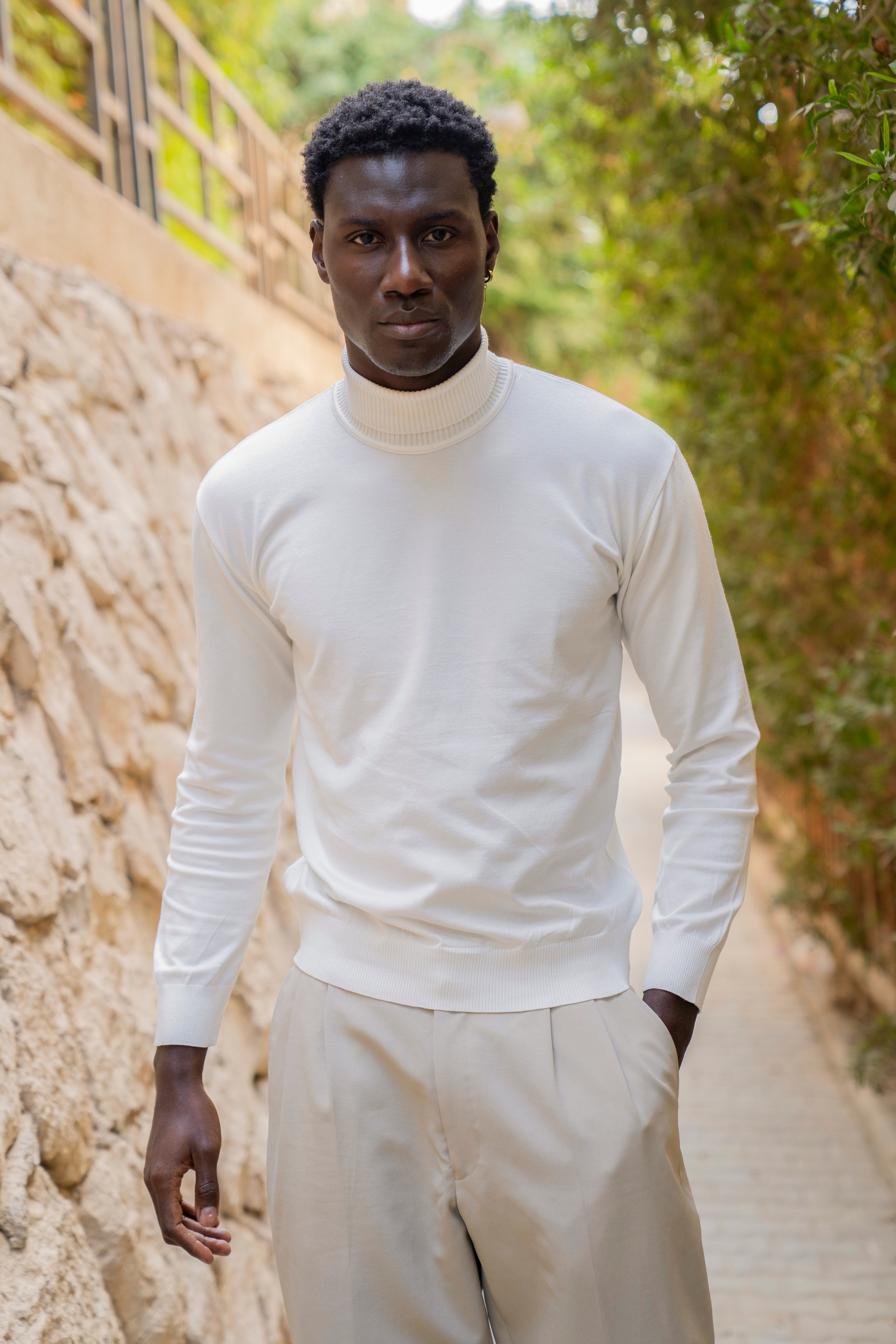 JST Men’s Essential Turtleneck - Off-White