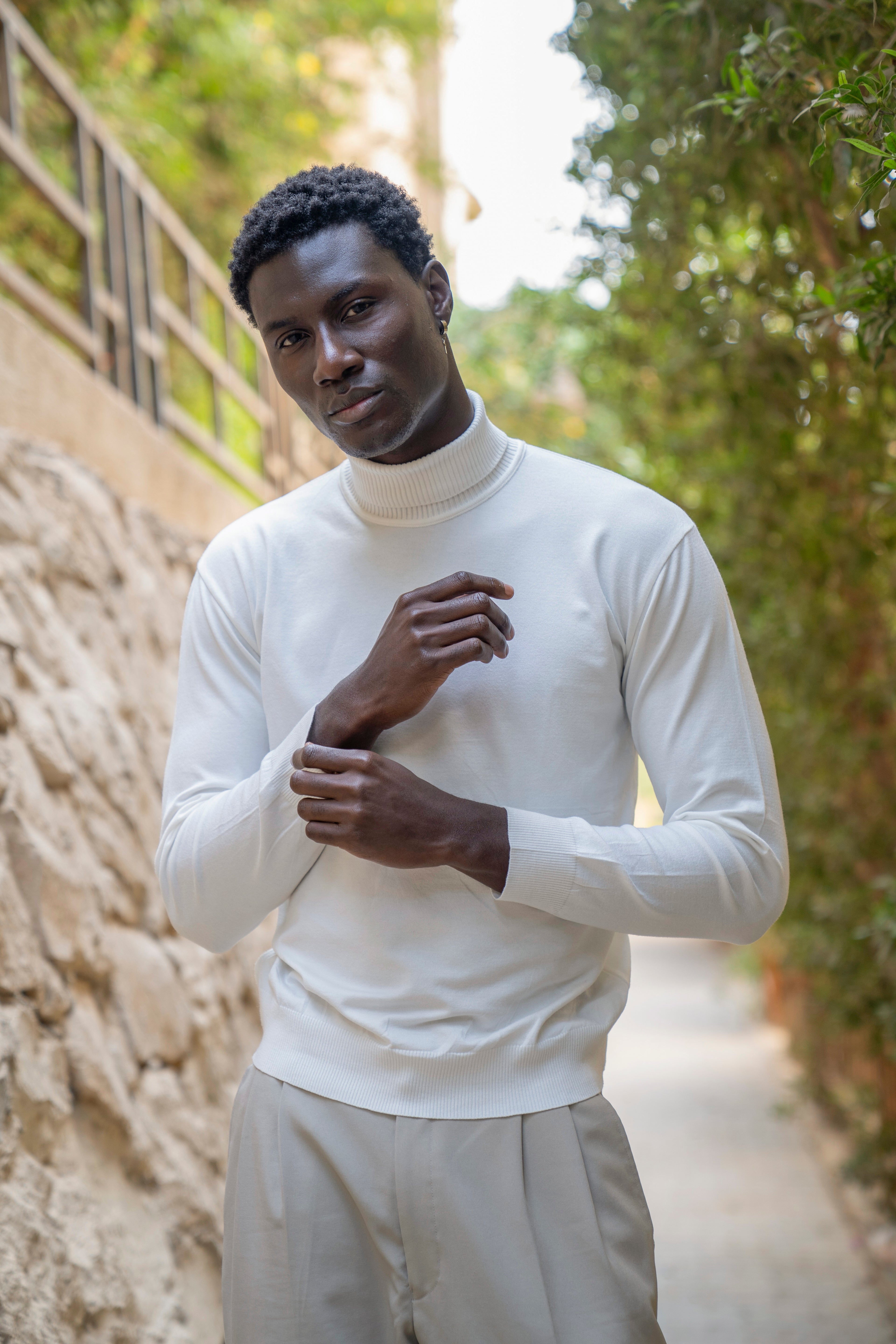 JST Men’s Essential Turtleneck - Off-White